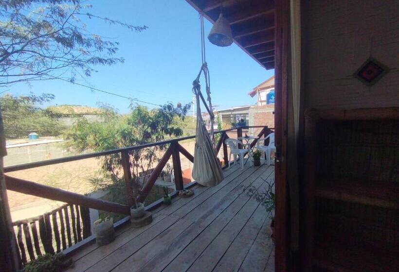 בית מלון כפרי Surf Camp   Máncora