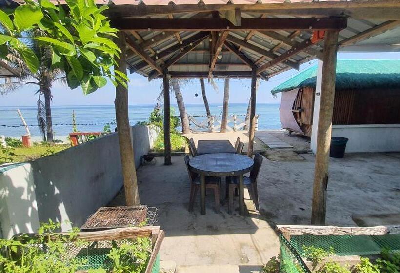 Kuroshara Beach Resort