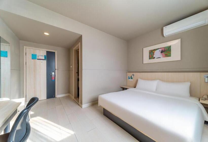 Maixinge Hotel   Shuttle Bus To Shanghai Pudong International Airport