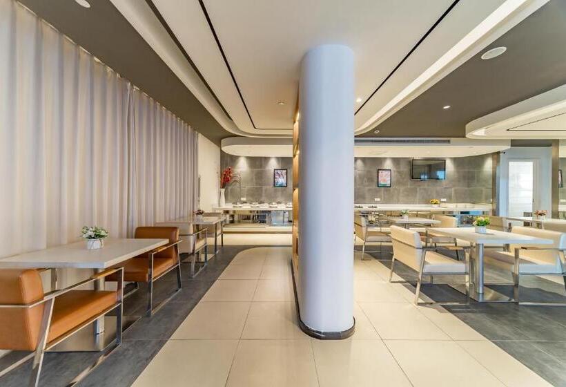 Maixinge Hotel   Shuttle Bus To Shanghai Pudong International Airport