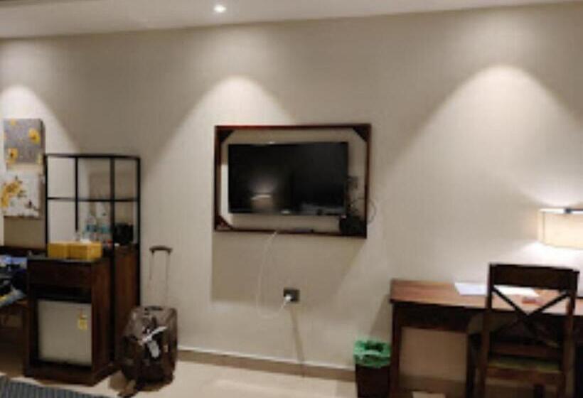 Mango Tree Resorts,ranapur