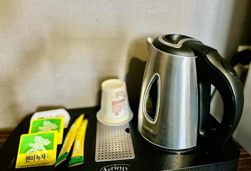 汽车旅馆 Arieti A