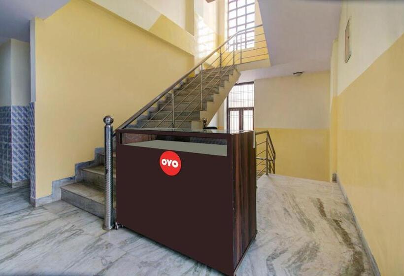 Oyo Hotel Tanu Palace