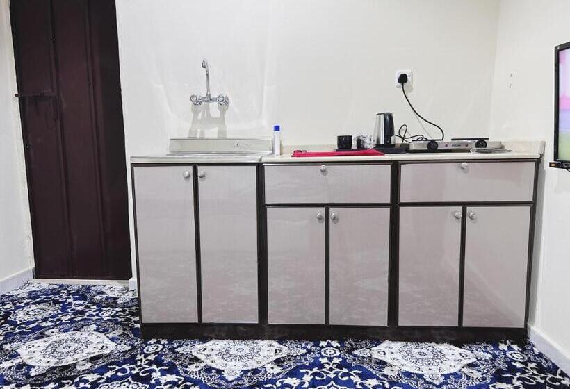 ペンション Al Baraka Studio