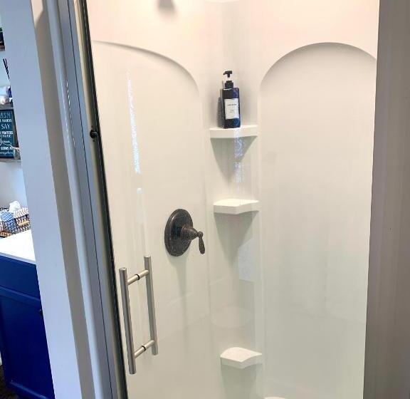 펜션 Beautiful Private Suite In Upscale Neighborhood. Down The Road From Nature Park And Restaurants Etc