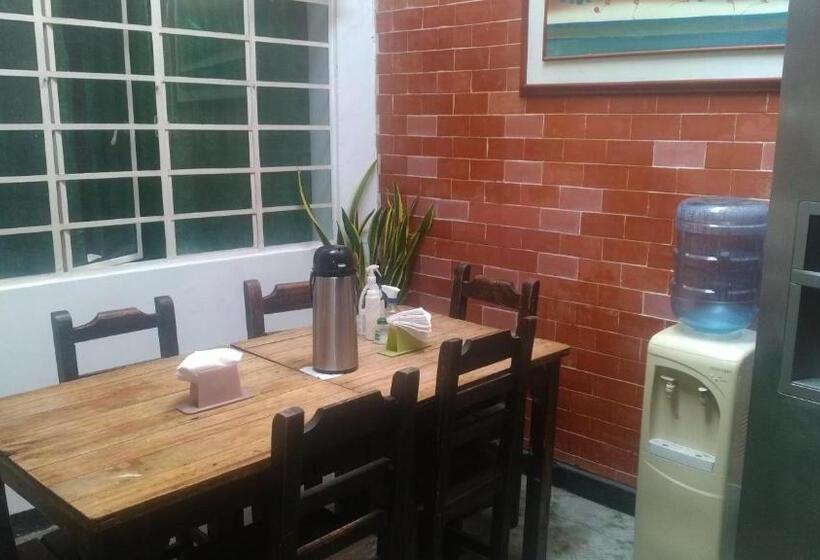 پانسیون Casa San Alonso