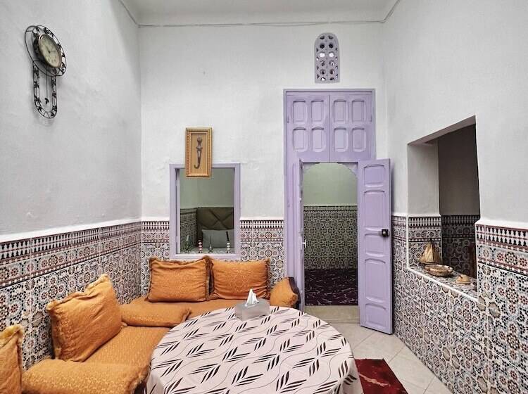 پانسیون Dar Yamna