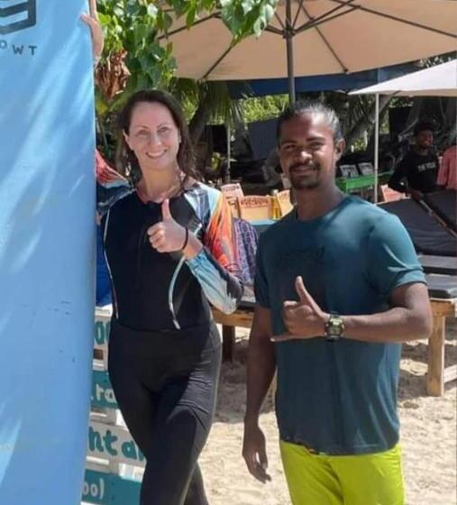 بنسيون Happy Waves Guesthouse