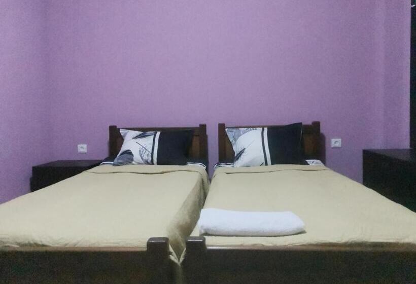 پانسیون Khando2023