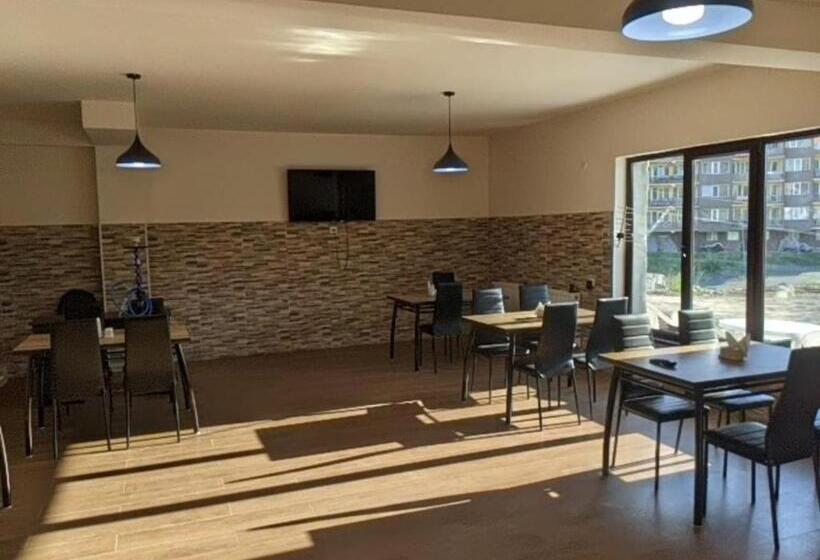 پانسیون Khando2023