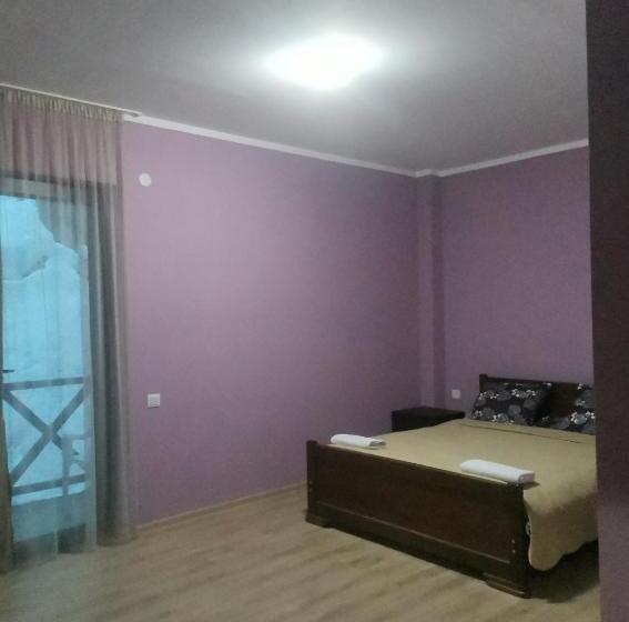 پانسیون Khando2023