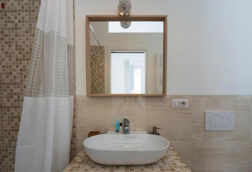 پانسیون Locazione Turistica Civico 60