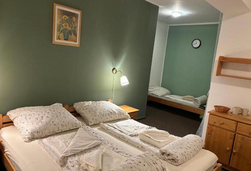 פנסיון Penzion Verde Rosa