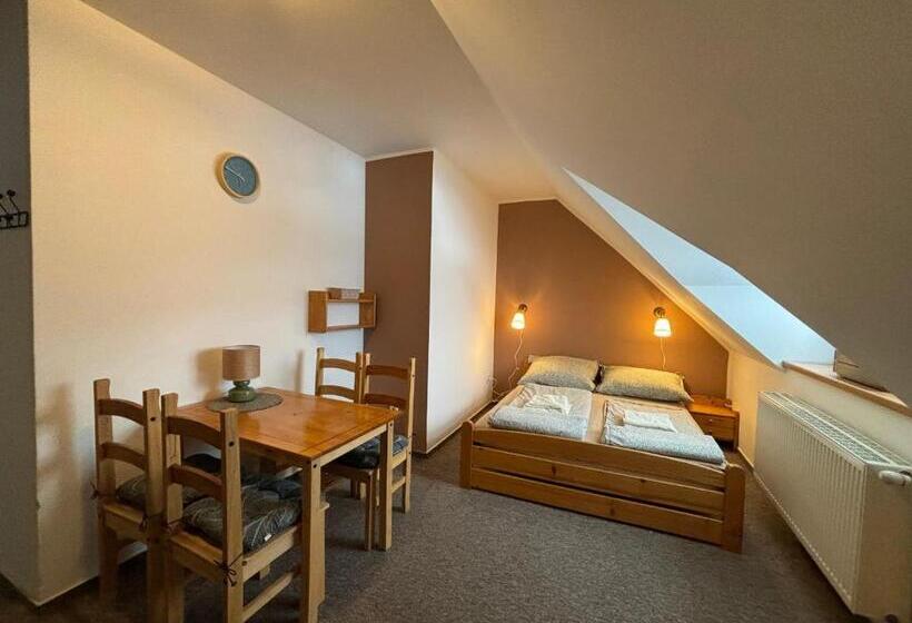 פנסיון Penzion Verde Rosa