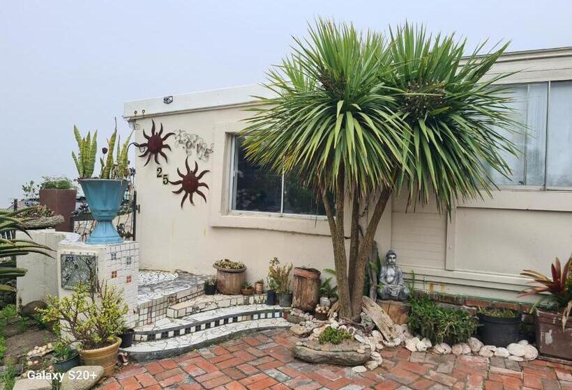 פנסיון Sandy Toes Airbnb