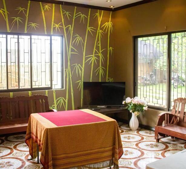 پانسیون Sunrise Guesthouse And Inn, Panglao