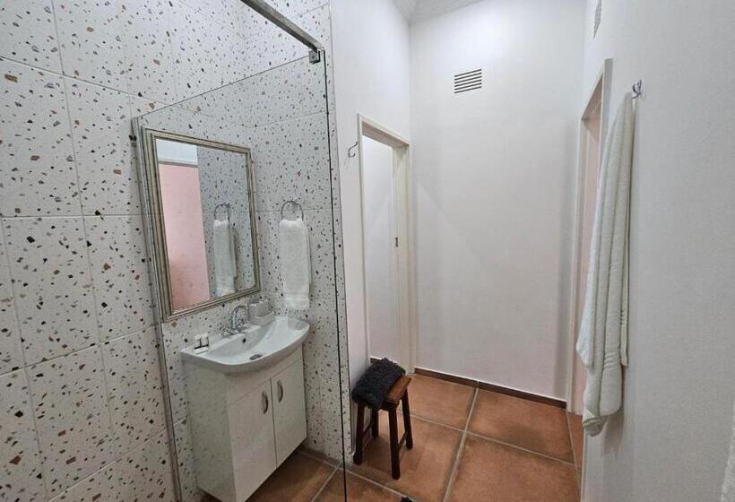 بنسيون Wingrock Guesthouse