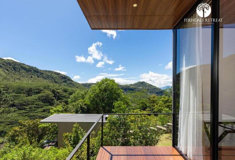 リゾートホテル Ferndale Retreat