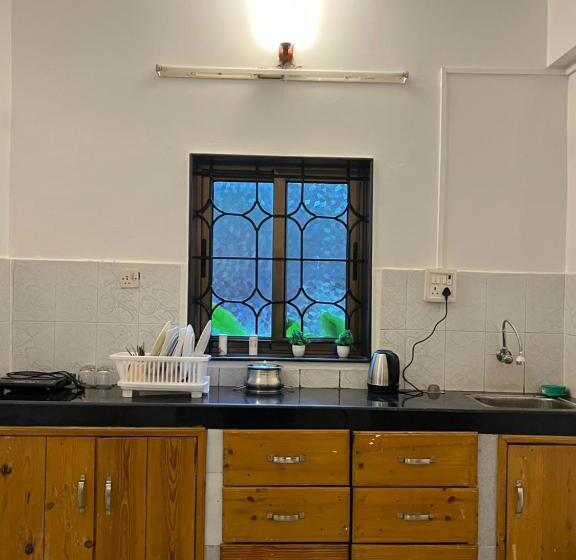 리조트 Honeydew Villas By Goaround Homes At Vagator