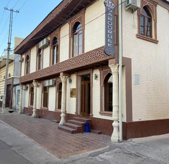 Sardorbek Hostel