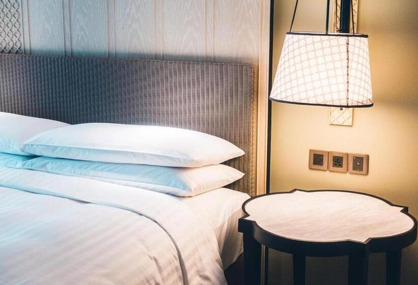 Starfish Pattaya   Bed And Breakfast