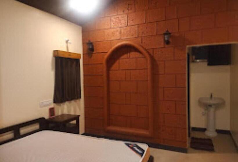 Tarangan Resort Chiplun