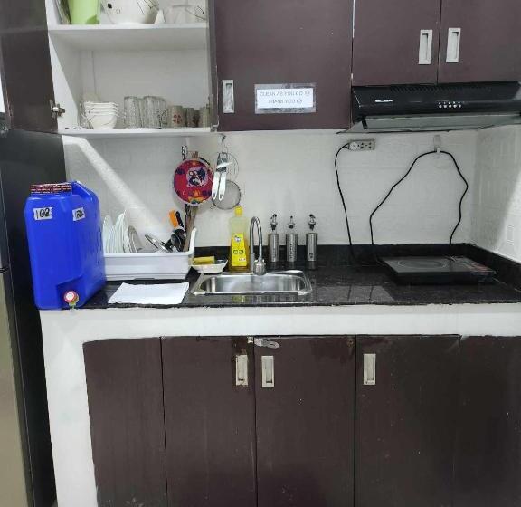 The Burnham Hill Condo By Jobix