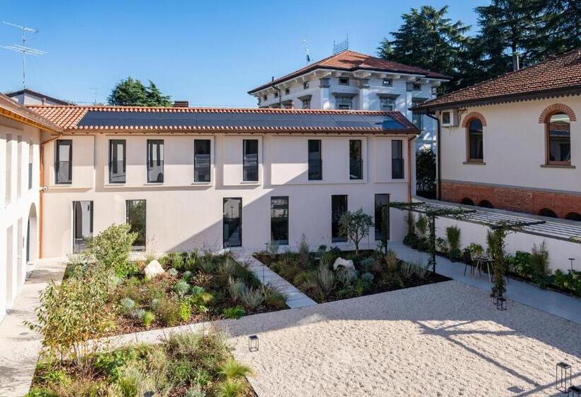 Via Vittorio Veneto 468 Chiari