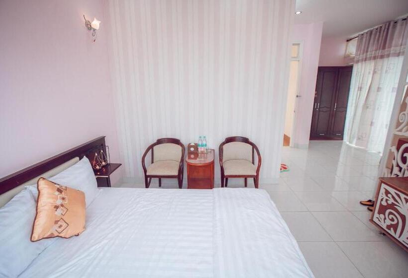 đà Lạt Ninh Chữ Hotel & Coffee