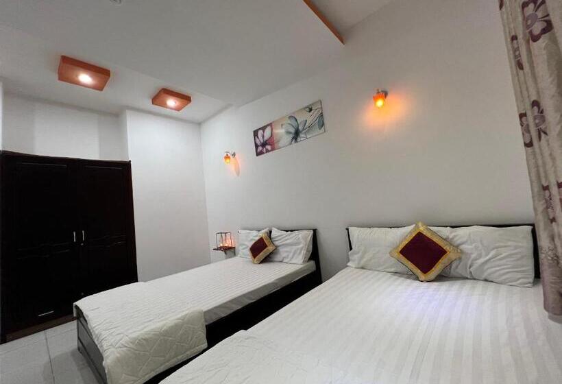 đà Lạt Ninh Chữ Hotel & Coffee