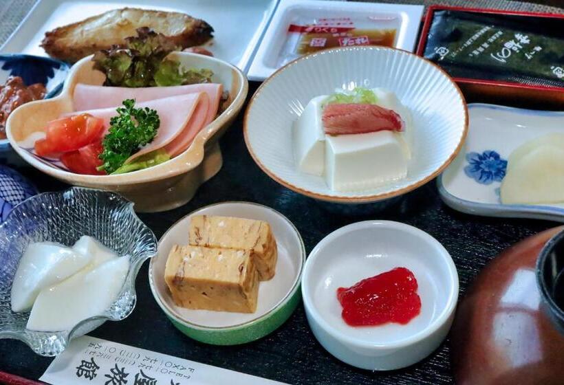 創業130年清水屋旅館