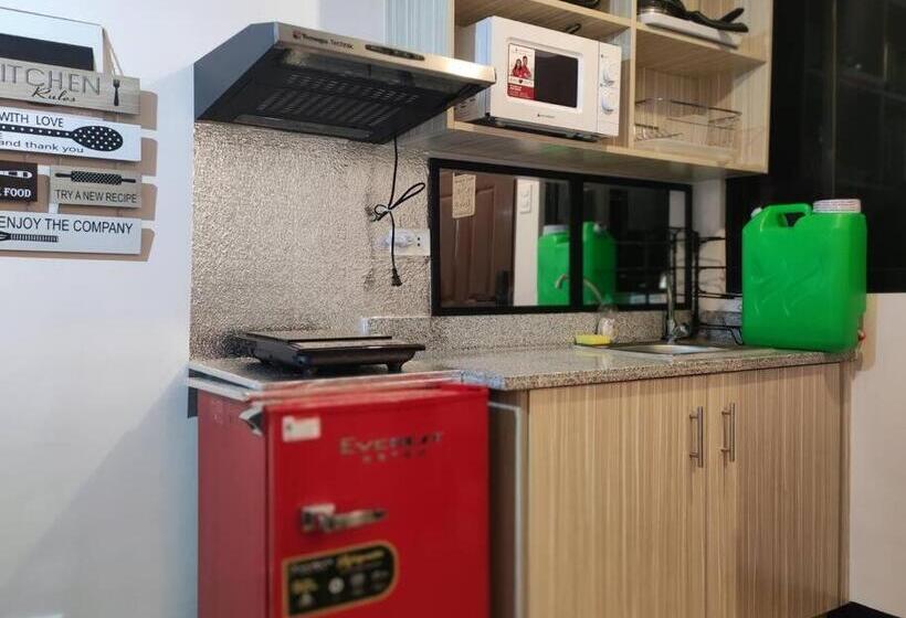 Marilao Staycation Near Philippine Arena Bulacan With Free Parking By Retro354 Condotel