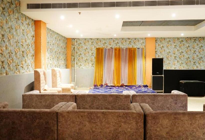 Aa Hotels & Resorts Zirakpur