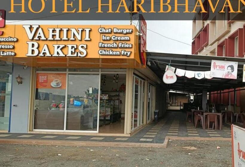 הוסטל Haribhavan