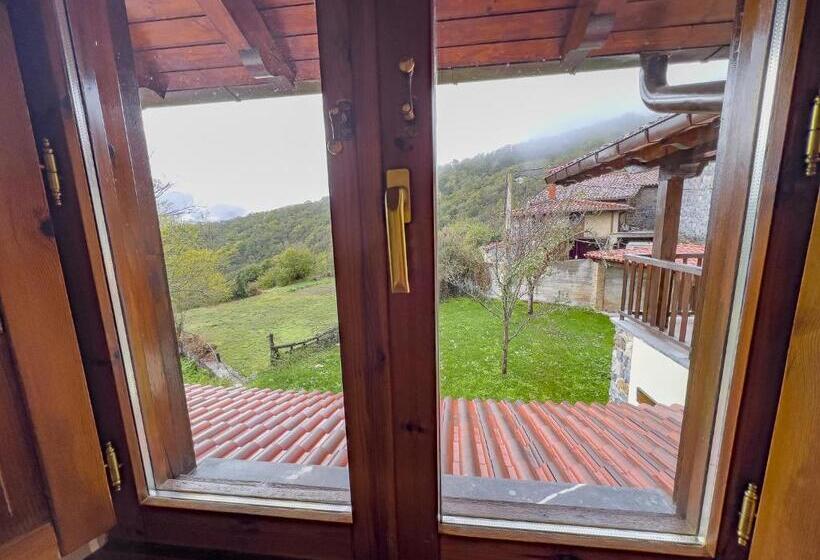 هاستل Posada Cabañes