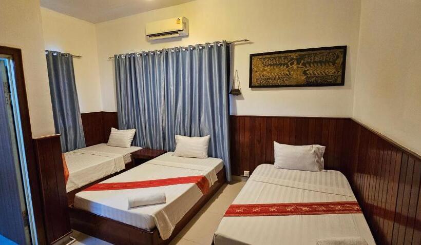 הוסטל Retro Quarter Mb