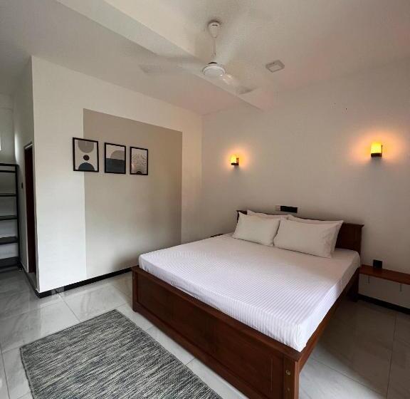 ユースホステル Seek The Sun