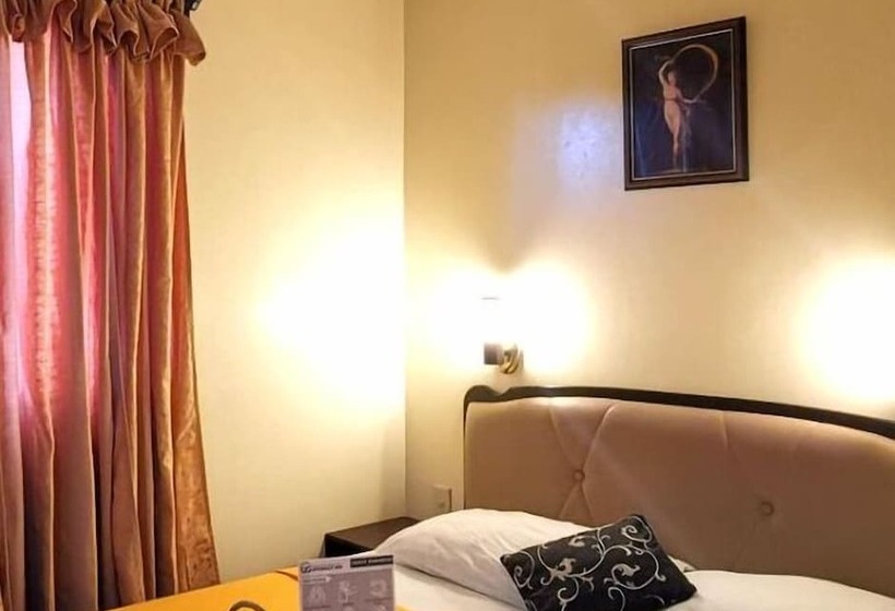 هاستل Upgrace Inn