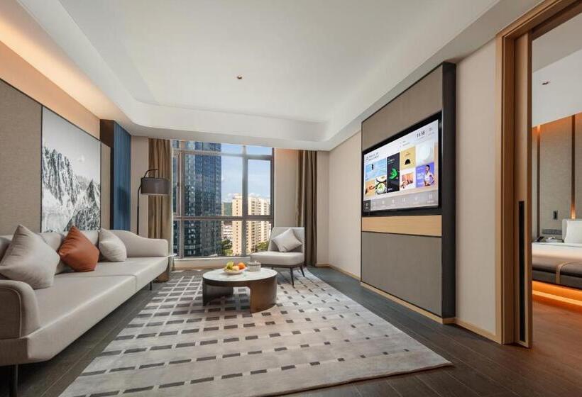 Atour Hotel Meizhou West Station R&f Center