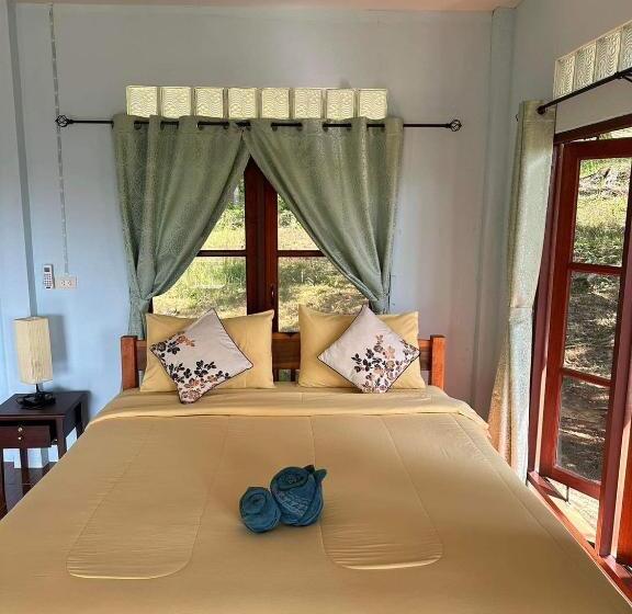 住宿加早餐  Baansuanpiyanan