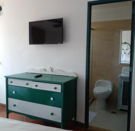 مبيت وإفطار Casa Silva   Hotel Cafe