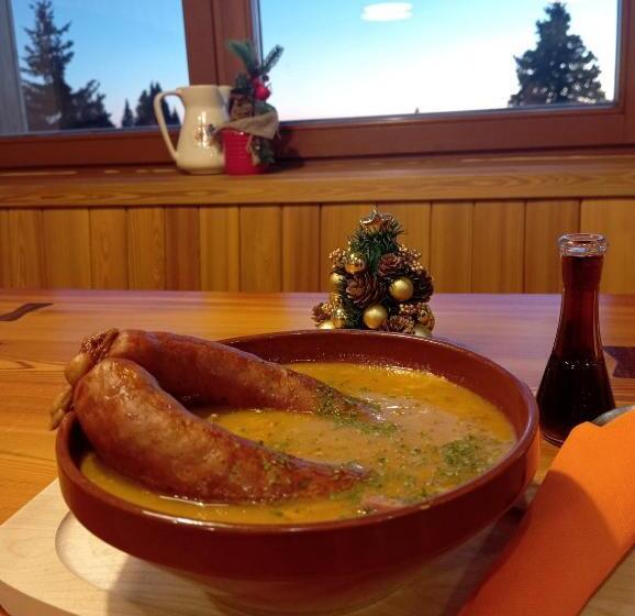 تختخواب و صبحانه Domžalski Dom Na Veliki Planini