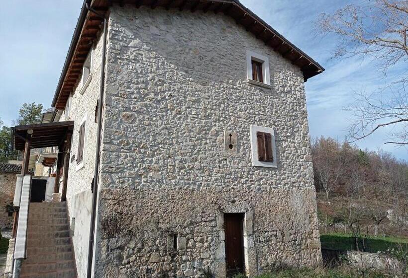 צימר Famiglia Nel Vento