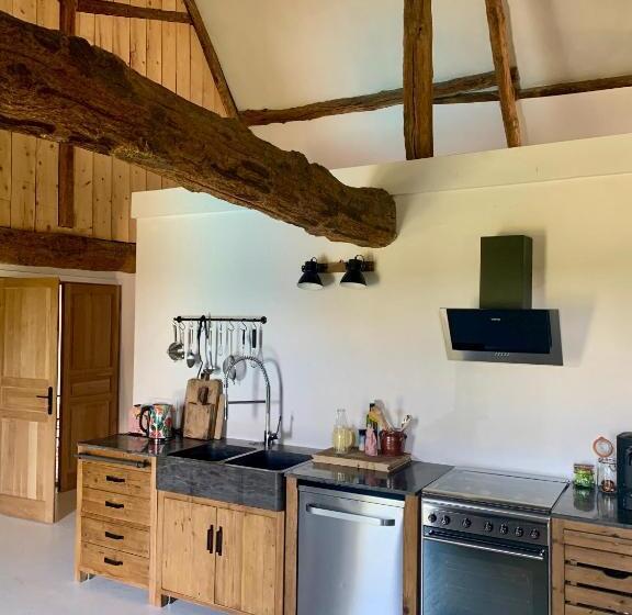 مبيت وإفطار Lys D Avril