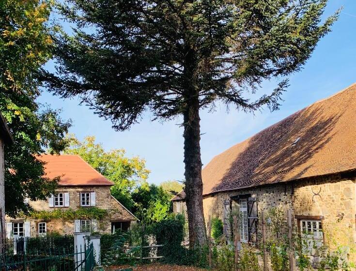 مبيت وإفطار Lys D Avril