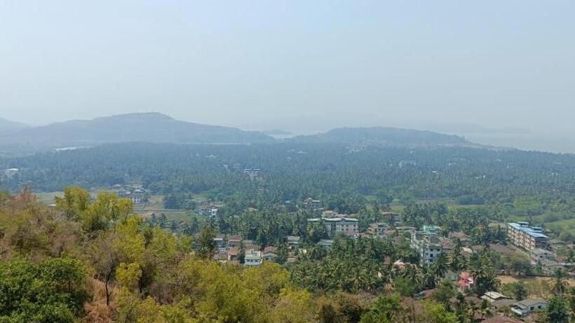 민박 Shidori Foods