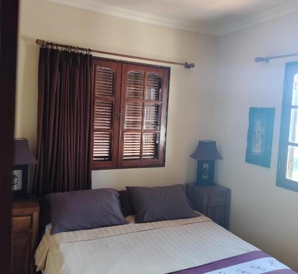 צימר Villa Layang Bulan