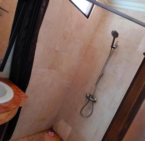 مبيت وإفطار Villa Layang Bulan