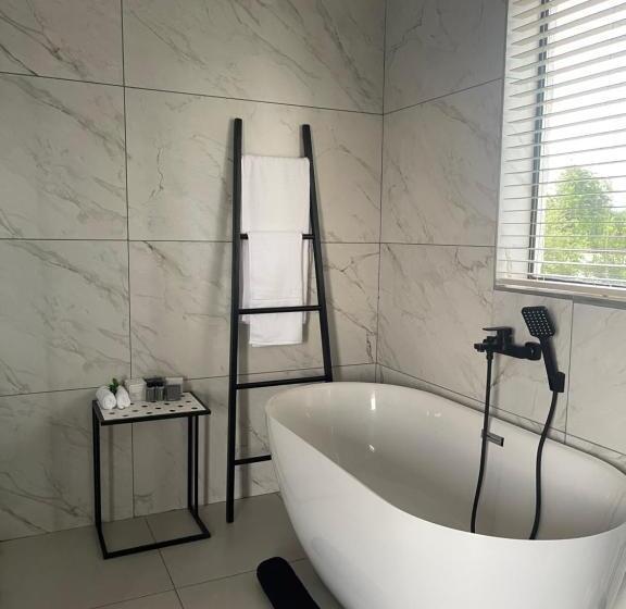 ベッドアンドブレックファースト Village Guest Rooms