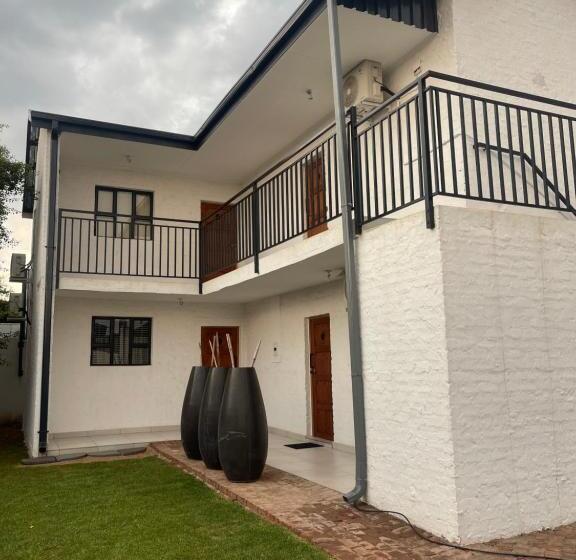 ベッドアンドブレックファースト Village Guest Rooms